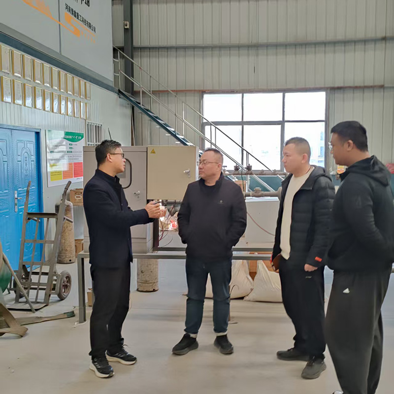 鞏義市開發區規劃局李局長蒞臨我廠指導 共繪高質量發展新藍圖